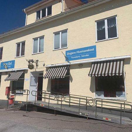 Solgarden Vandrarhem Hostal B&B Blackstad Exterior foto